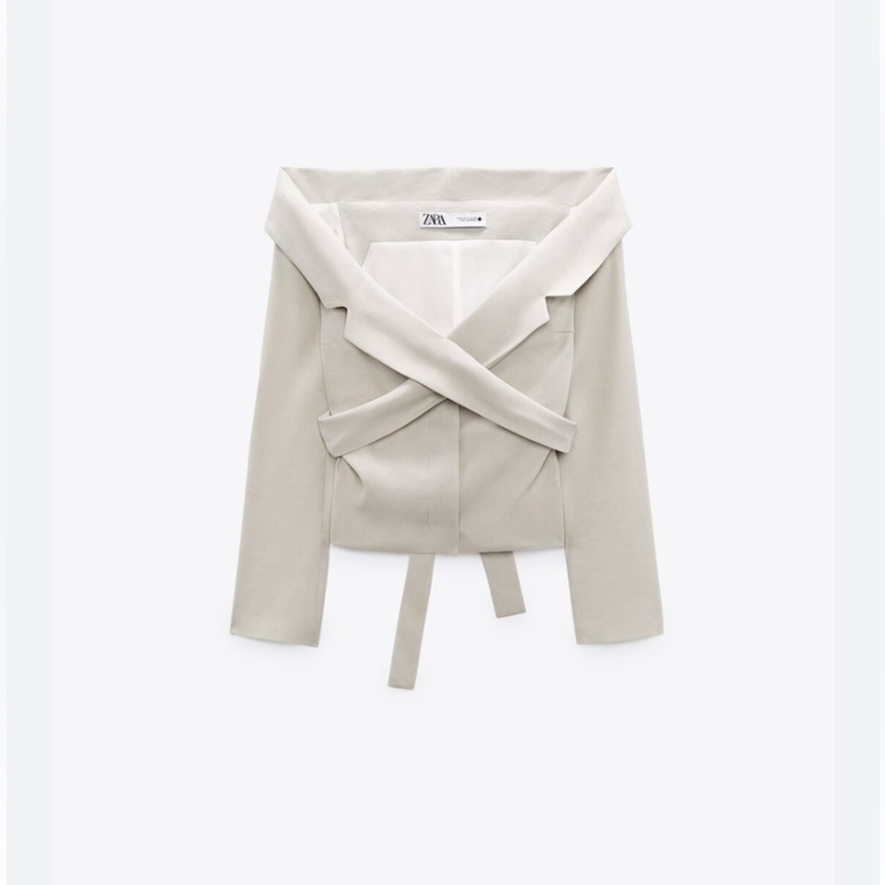 Zara sweater NWT